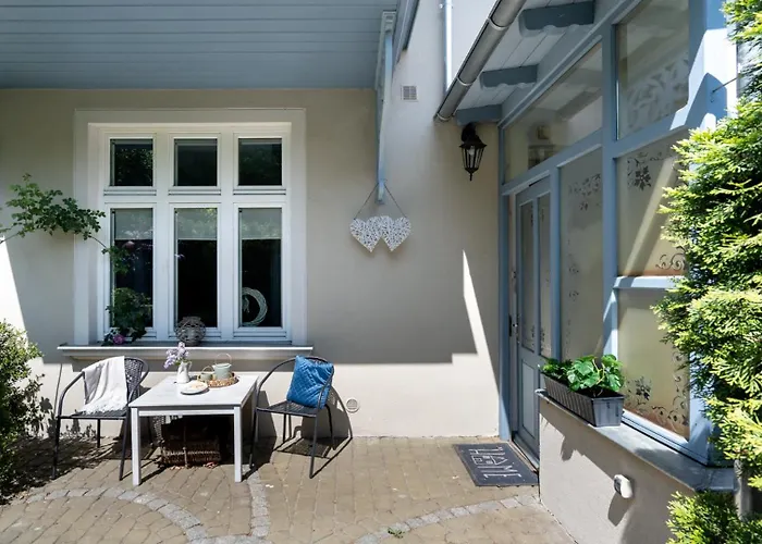 Apartment By The Sea